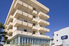 Vue sur l'hôtel Palos de Viserbella de Rimini