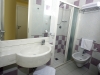 hotel-baia-trois-etoiles-italie-chambre-salle-de-bains-privee