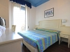 hotel-fra-i-pini-riviera-adriatique-a-proximite-de-la-mer-chambre